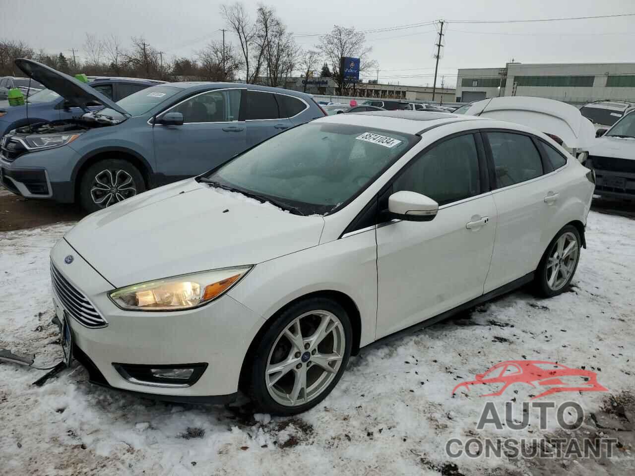 FORD FOCUS 2015 - 1FADP3J20FL280160