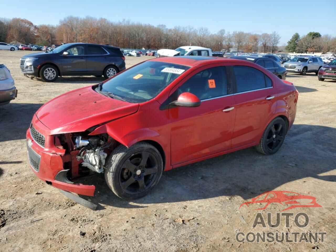 CHEVROLET SONIC 2013 - 1G1JE5SH5D4127856