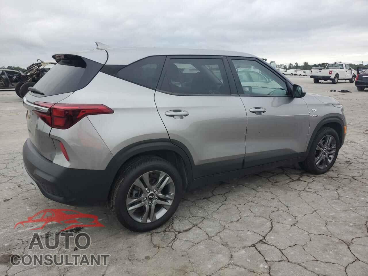 KIA SELTOS 2021 - KNDEPCAA7M7124127