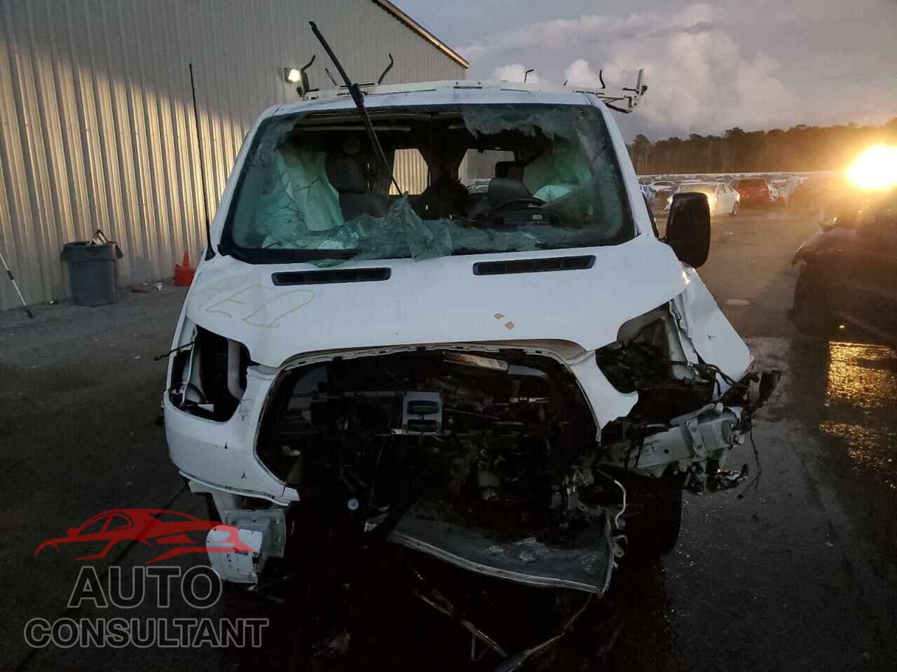 FORD TRANSIT 2016 - 1FTYR1ZM9GKB54242