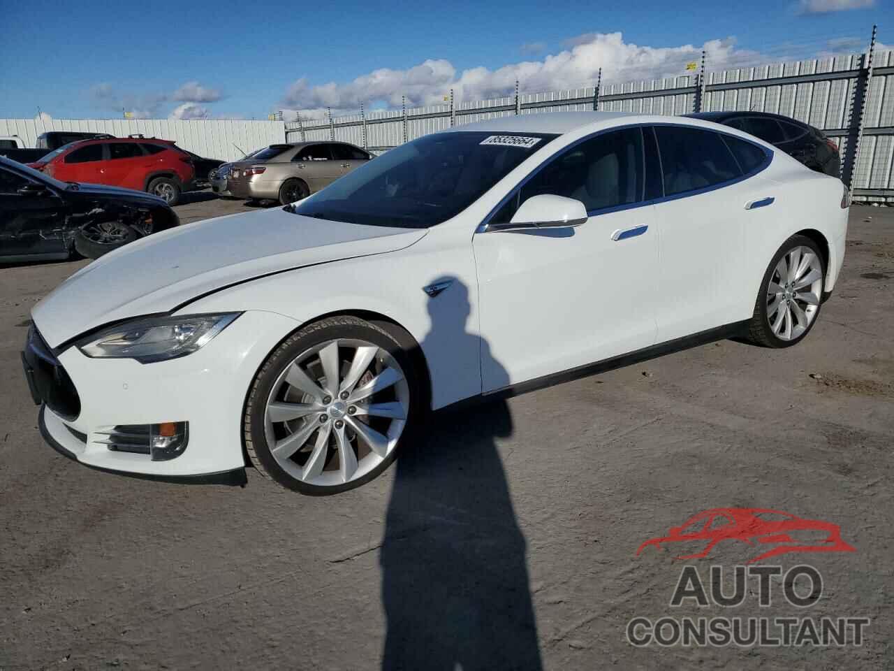 TESLA MODEL S 2013 - 5YJSA1CN9DFP27485