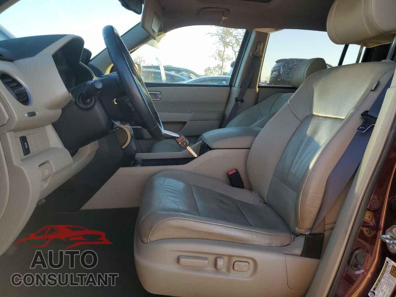 HONDA PILOT 2014 - 5FNYF3H53EB024806