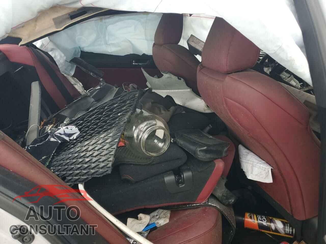 LEXUS IS 2014 - JTHBE1D27E5009864