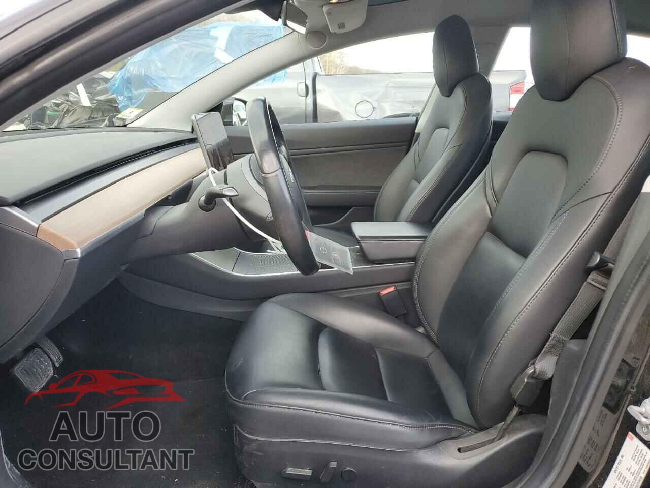 TESLA MODEL 3 2018 - 5YJ3E1EA2JF109102