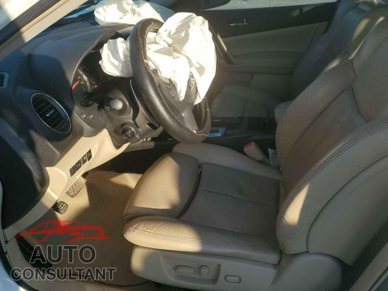NISSAN MAXIMA 2013 - 1N4AA5AP1DC806482