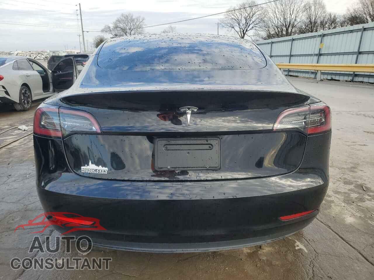 TESLA MODEL 3 2023 - 5YJ3E1EA7PF447135