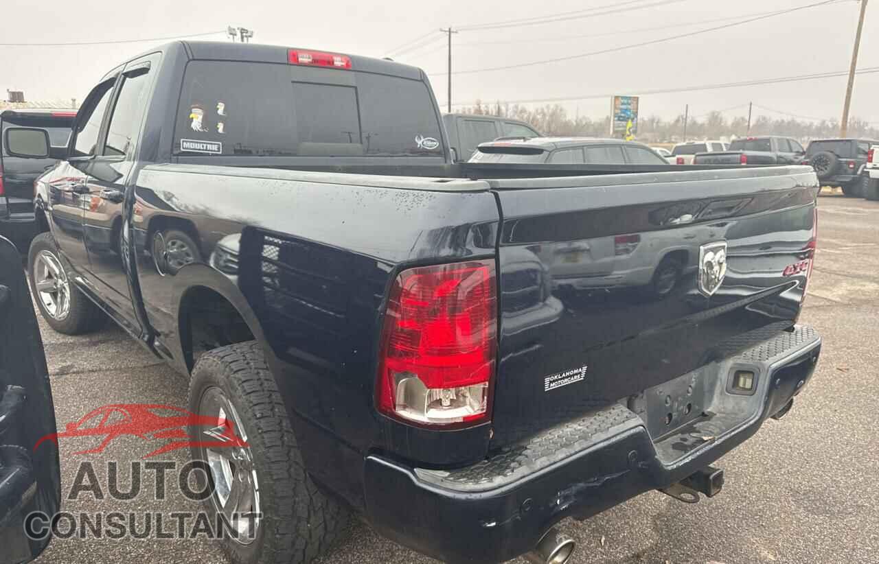 DODGE RAM 1500 2012 - 1C6RD7HT1CS277310