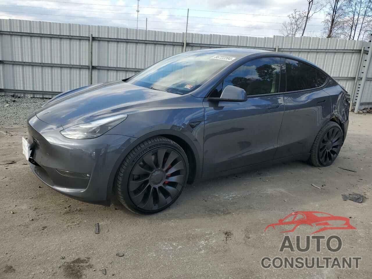 TESLA MODEL Y 2023 - 7SAYGDEF9PF935356