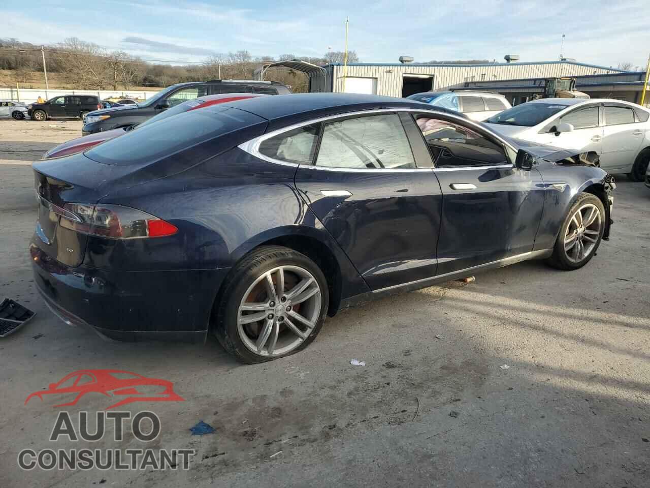 TESLA MODEL S 2015 - 5YJSA1S1XFF080712