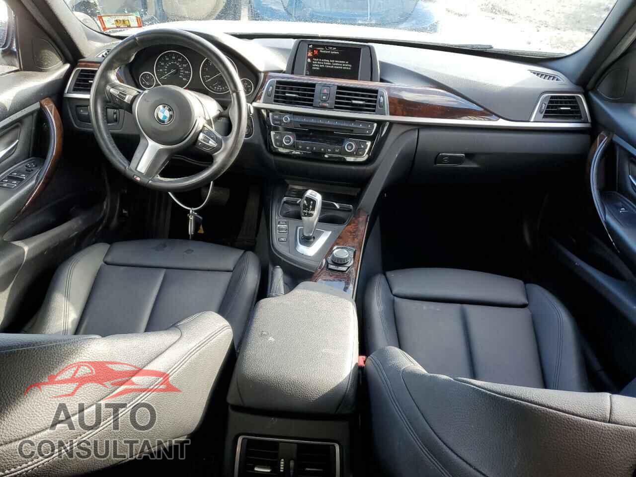 BMW 3 SERIES 2016 - WBA8E5G52GNU20601