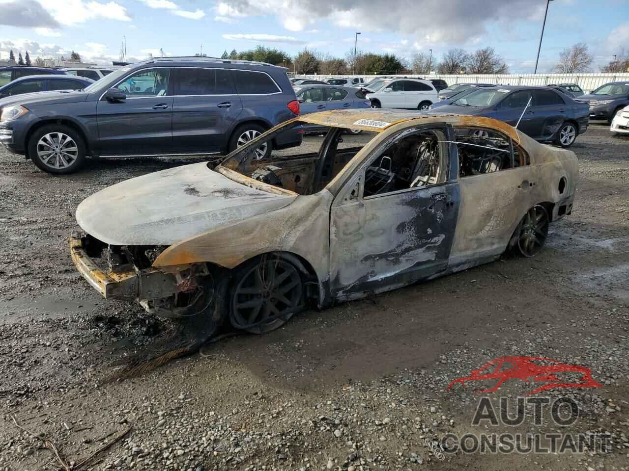 FORD FUSION 2011 - 3FAHP0JA8BR221960