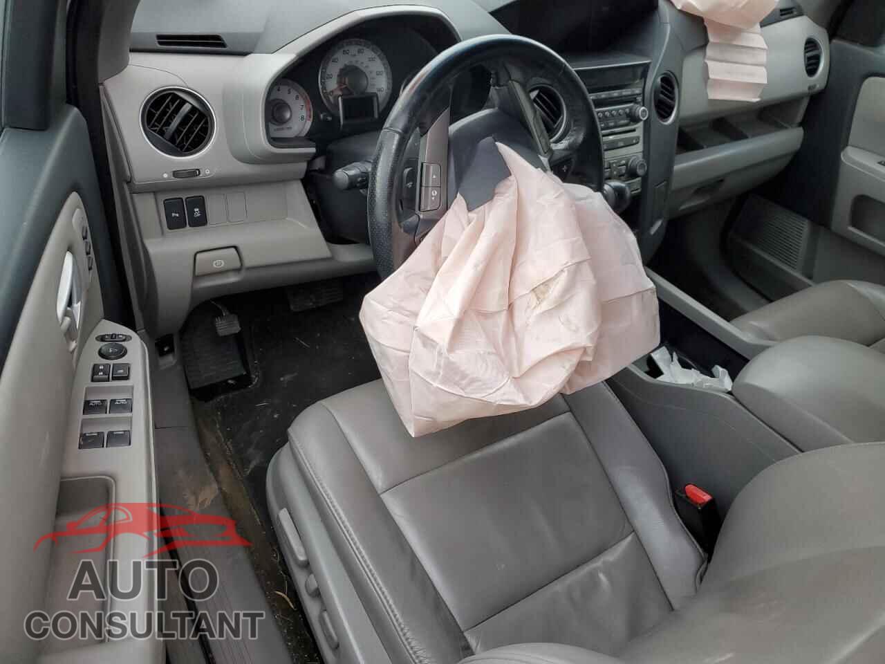 HONDA PILOT 2014 - 5FNYF4H93EB054834