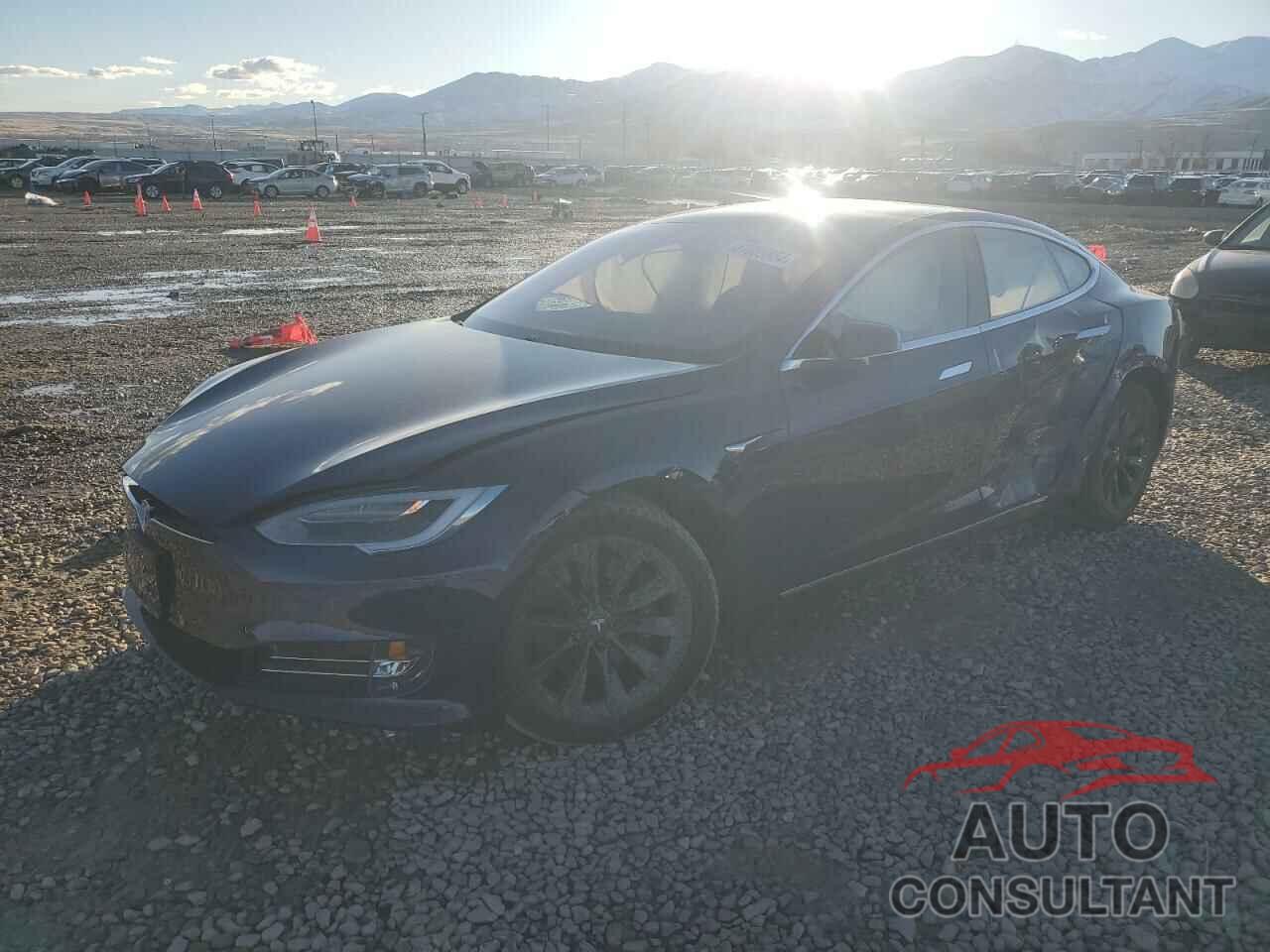 TESLA MODEL S 2018 - 5YJSA1E25JF265425