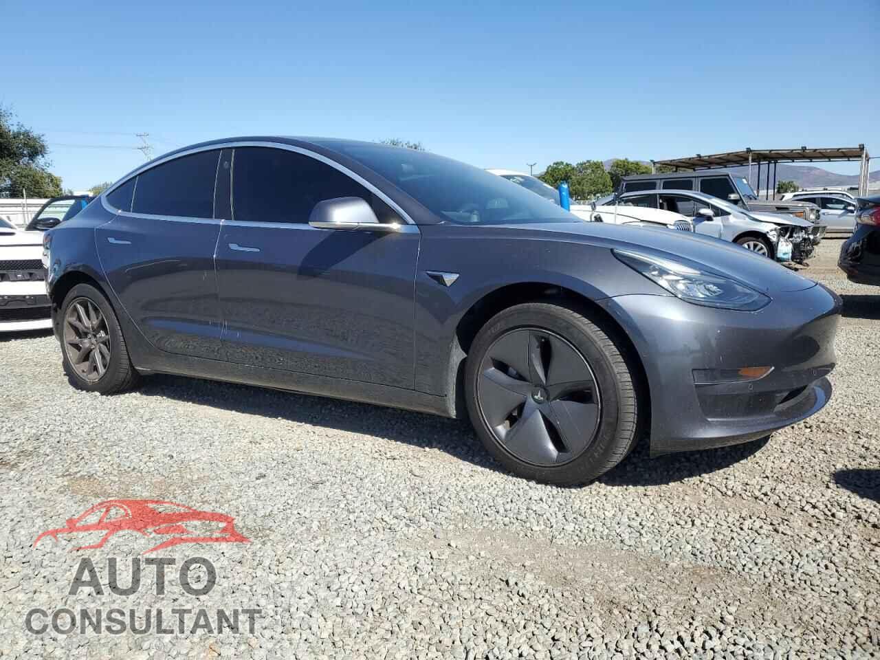 TESLA MODEL 3 2019 - 5YJ3E1EA7KF449427