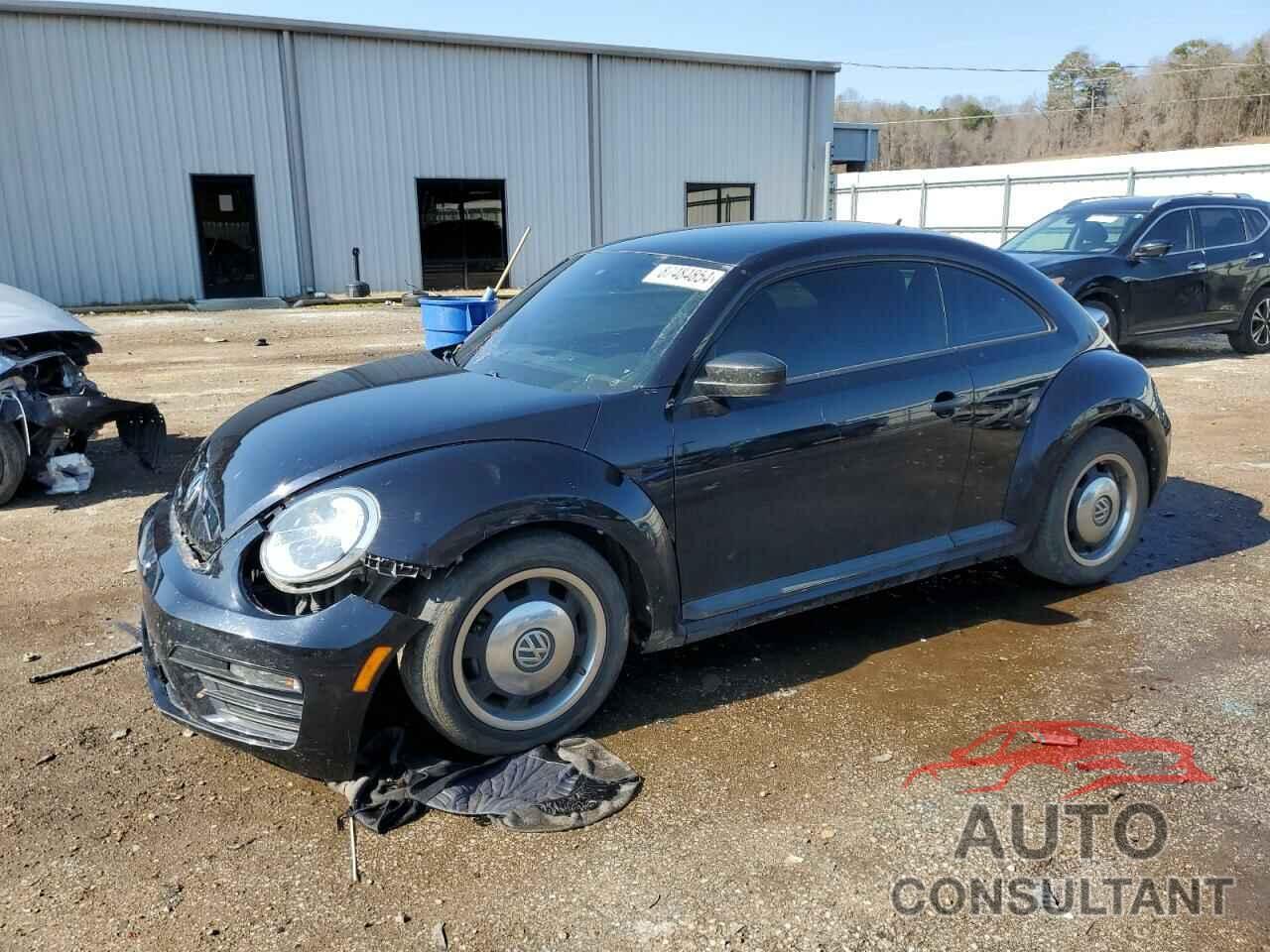 VOLKSWAGEN BEETLE 2017 - 3VWF17AT7HM615904