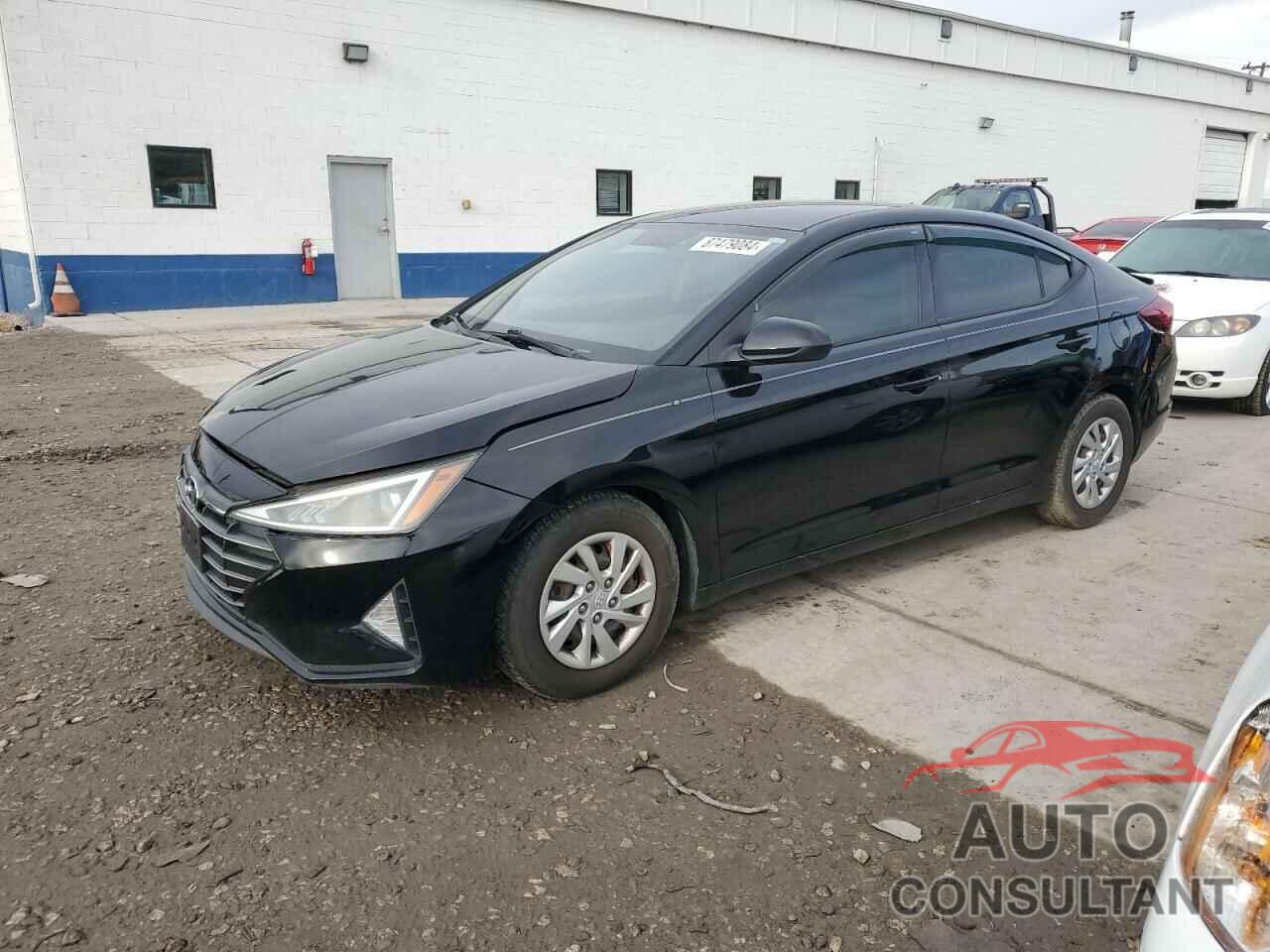 HYUNDAI ELANTRA 2019 - 5NPD74LF4KH440555