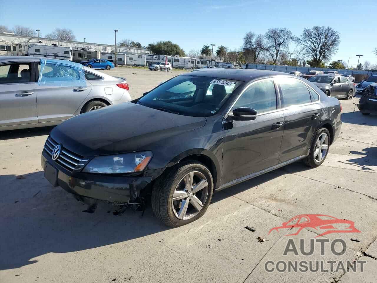 VOLKSWAGEN PASSAT 2013 - 1VWBP7A38DC113105