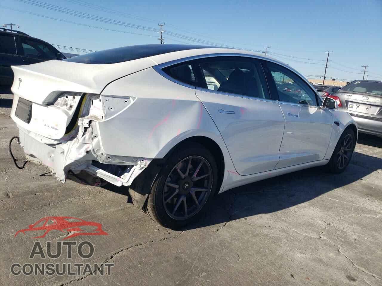 TESLA MODEL 3 2020 - 5YJ3E1EB3LF711311