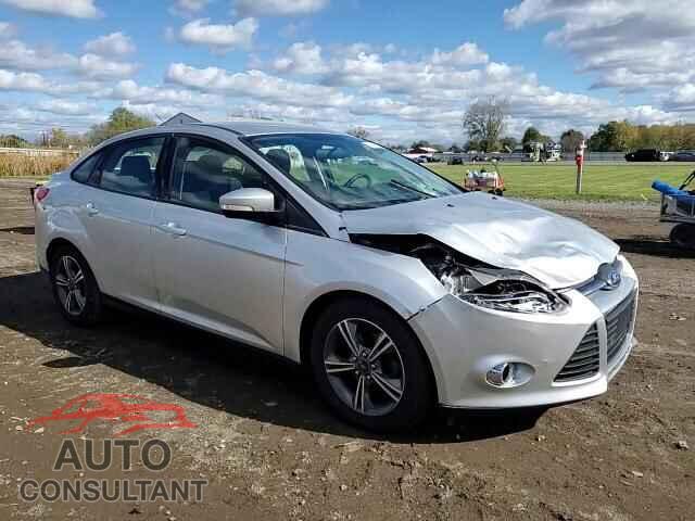 FORD FOCUS 2014 - 1FADP3F26EL275732