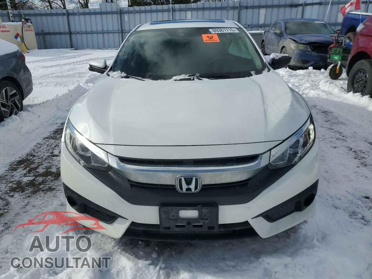 HONDA CIVIC 2018 - 2HGFC2F83JH027136