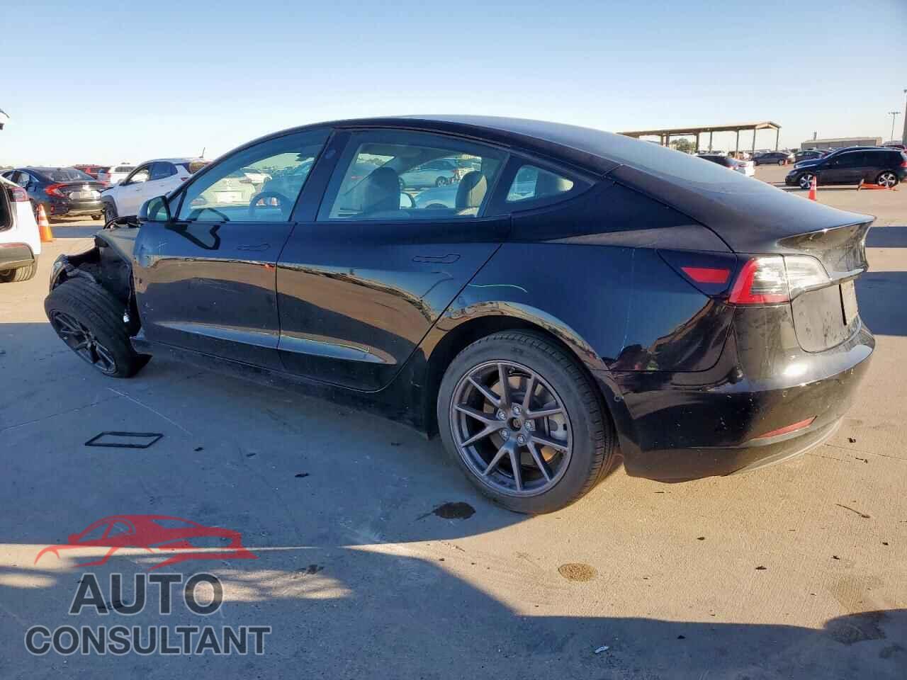 TESLA MODEL 3 2022 - 5YJ3E1EA2NF104097