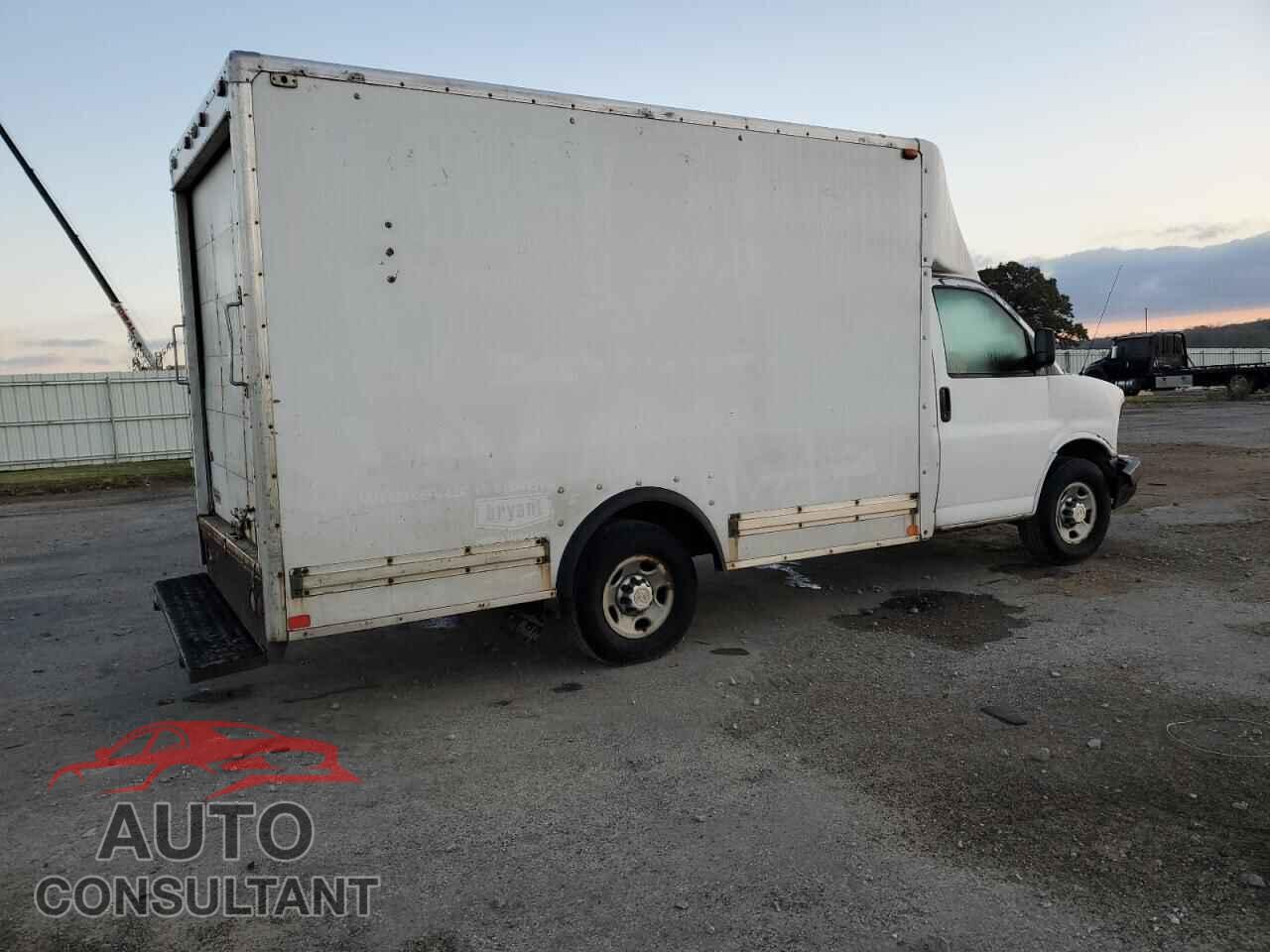 CHEVROLET EXPRESS 2010 - 1GB3G2BG8A1175417
