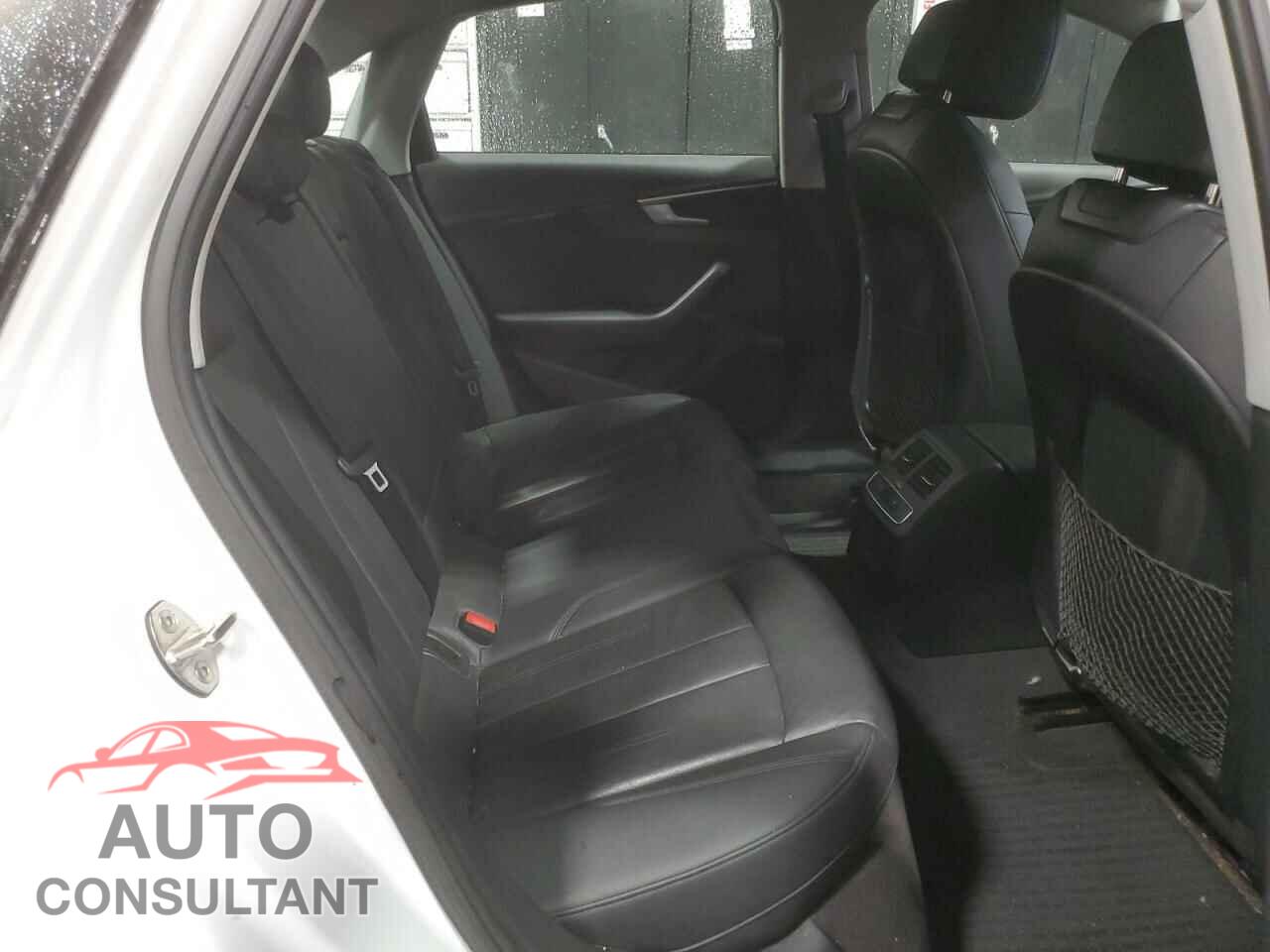 AUDI A4 2019 - WAUGMAF49KN007650