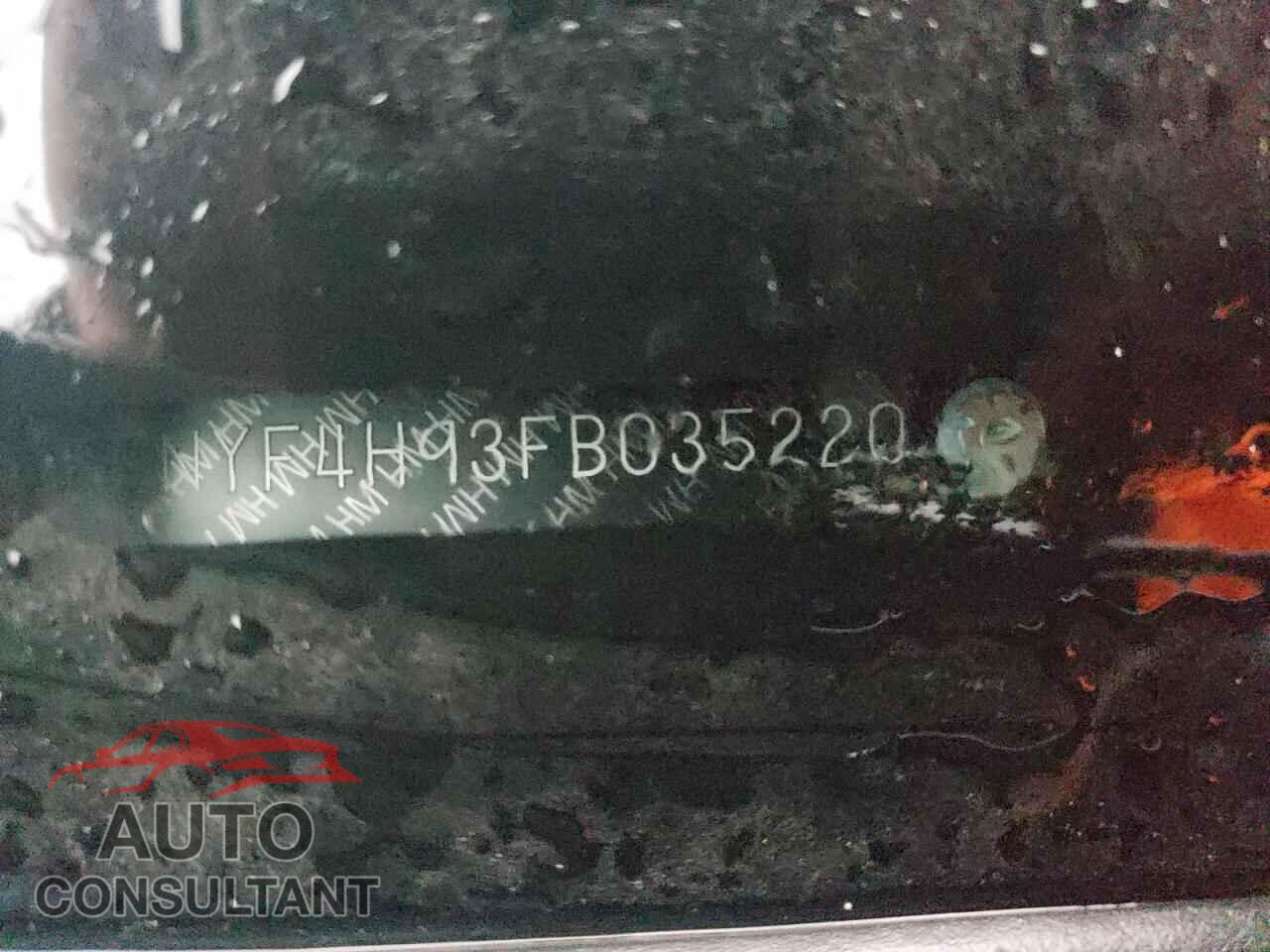 HONDA PILOT 2015 - 5FNYF4H93FB035220