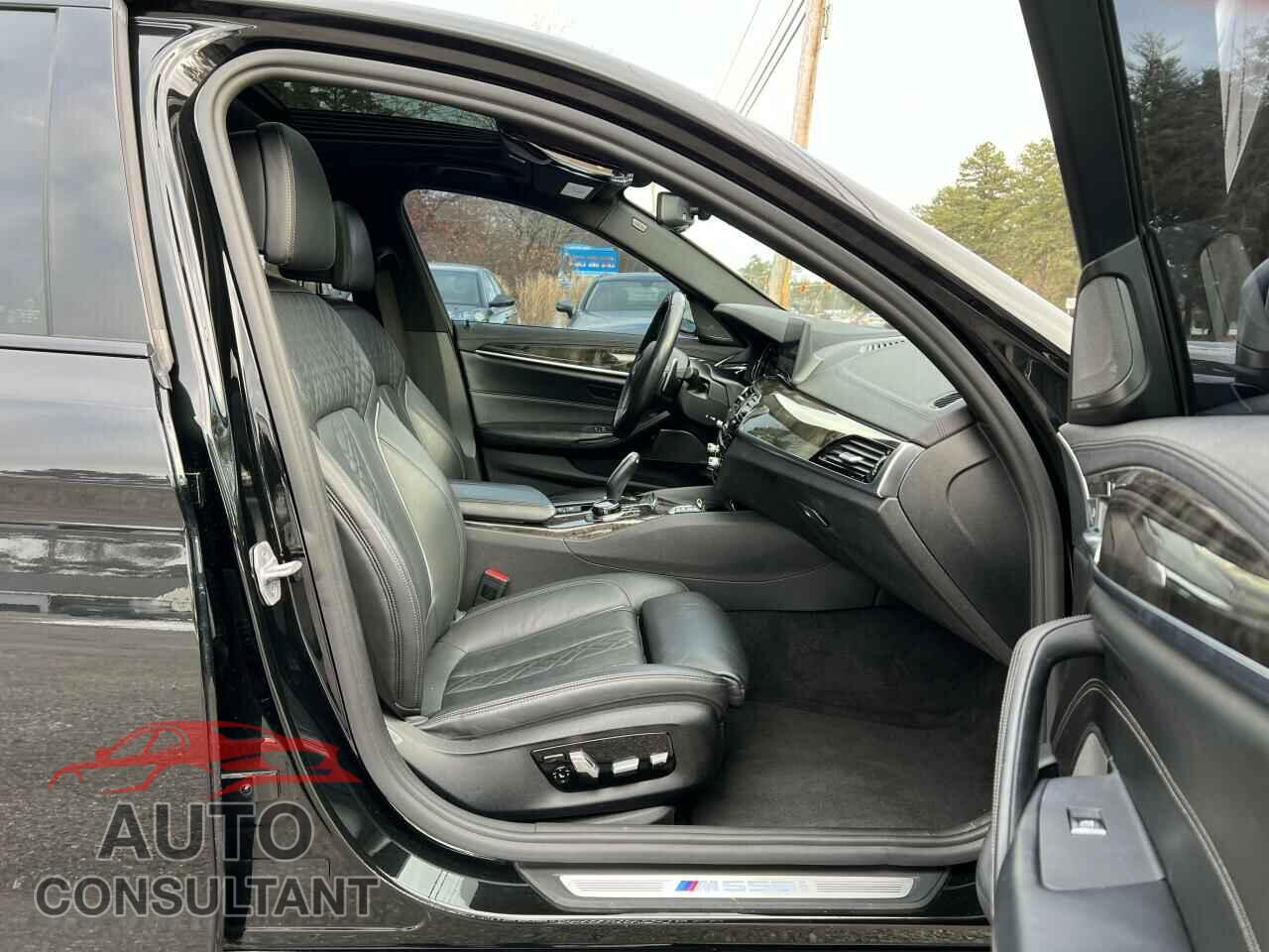 BMW M5 2018 - WBAJB9C50JB036431
