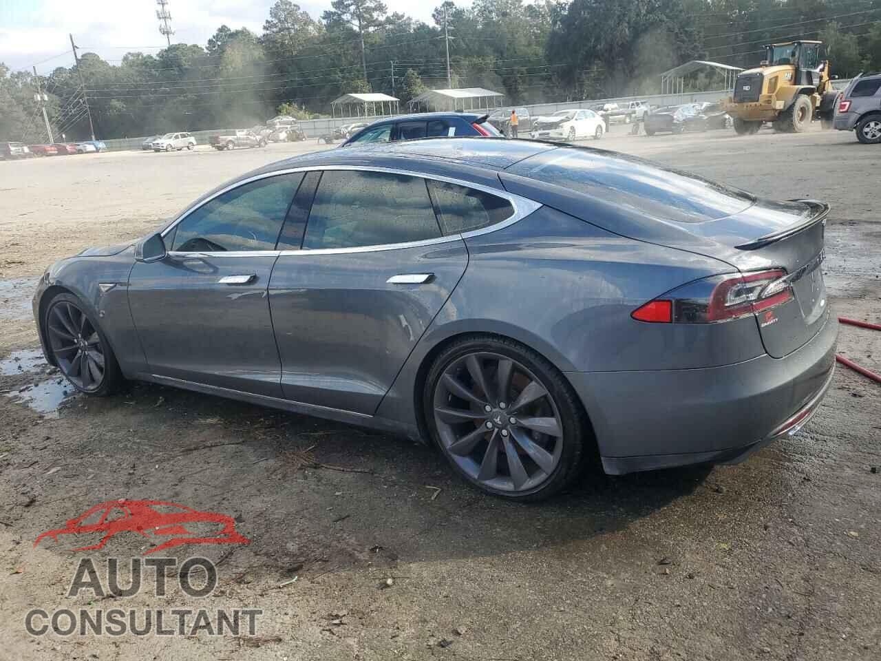 TESLA MODEL S 2013 - 5YJSA1DPXDFP16575