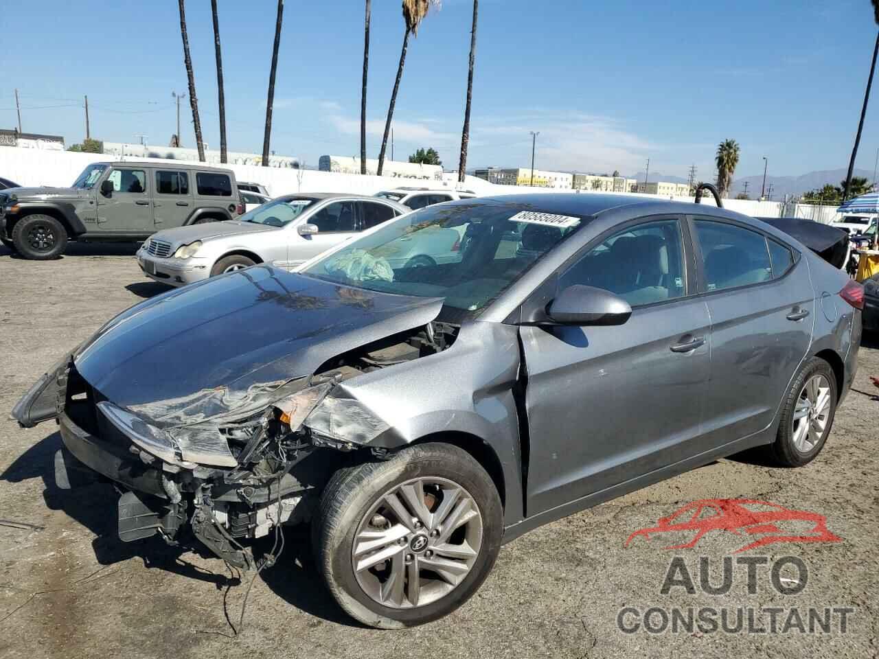 HYUNDAI ELANTRA 2019 - KMHD84LF3KU743454