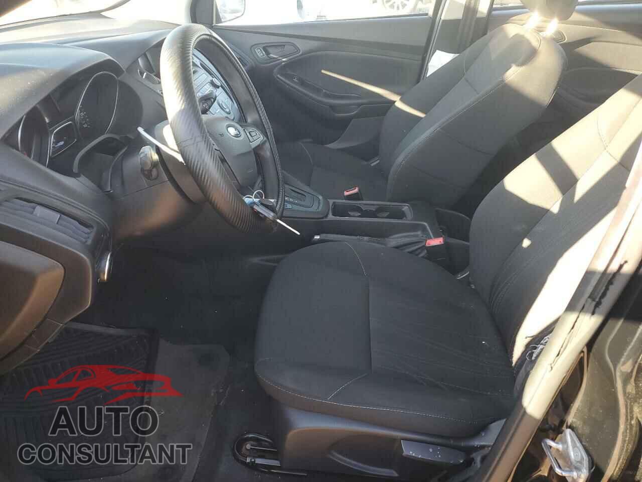 FORD FOCUS 2016 - 1FADP3E21GL329443