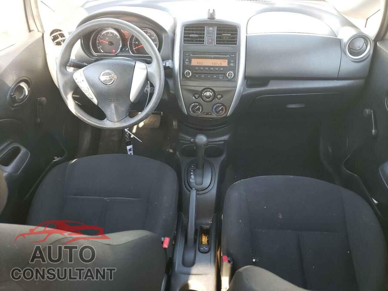NISSAN VERSA 2015 - 3N1CE2CP2FL386826