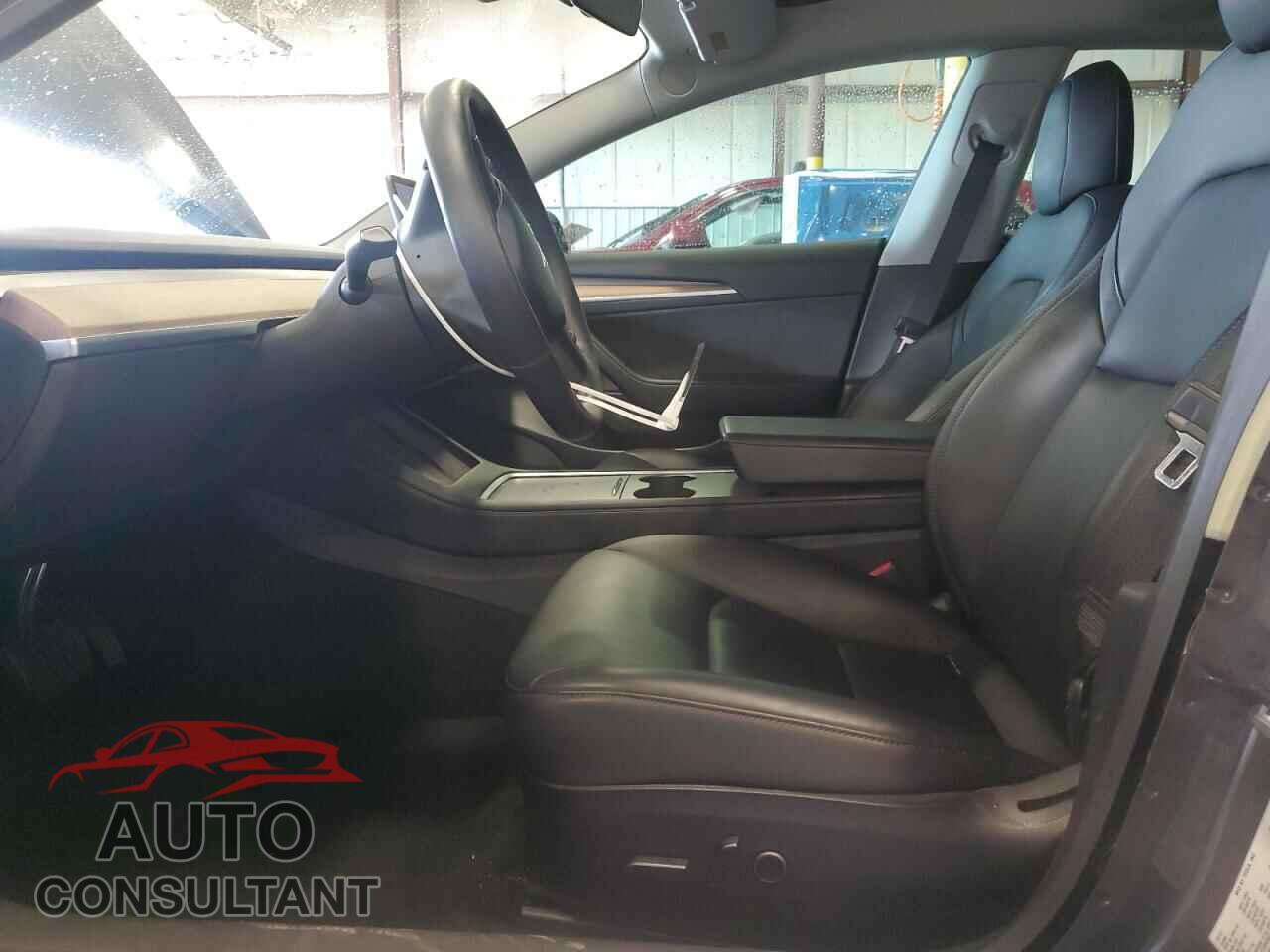 TESLA MODEL 3 2021 - 5YJ3E1EB5MF087769