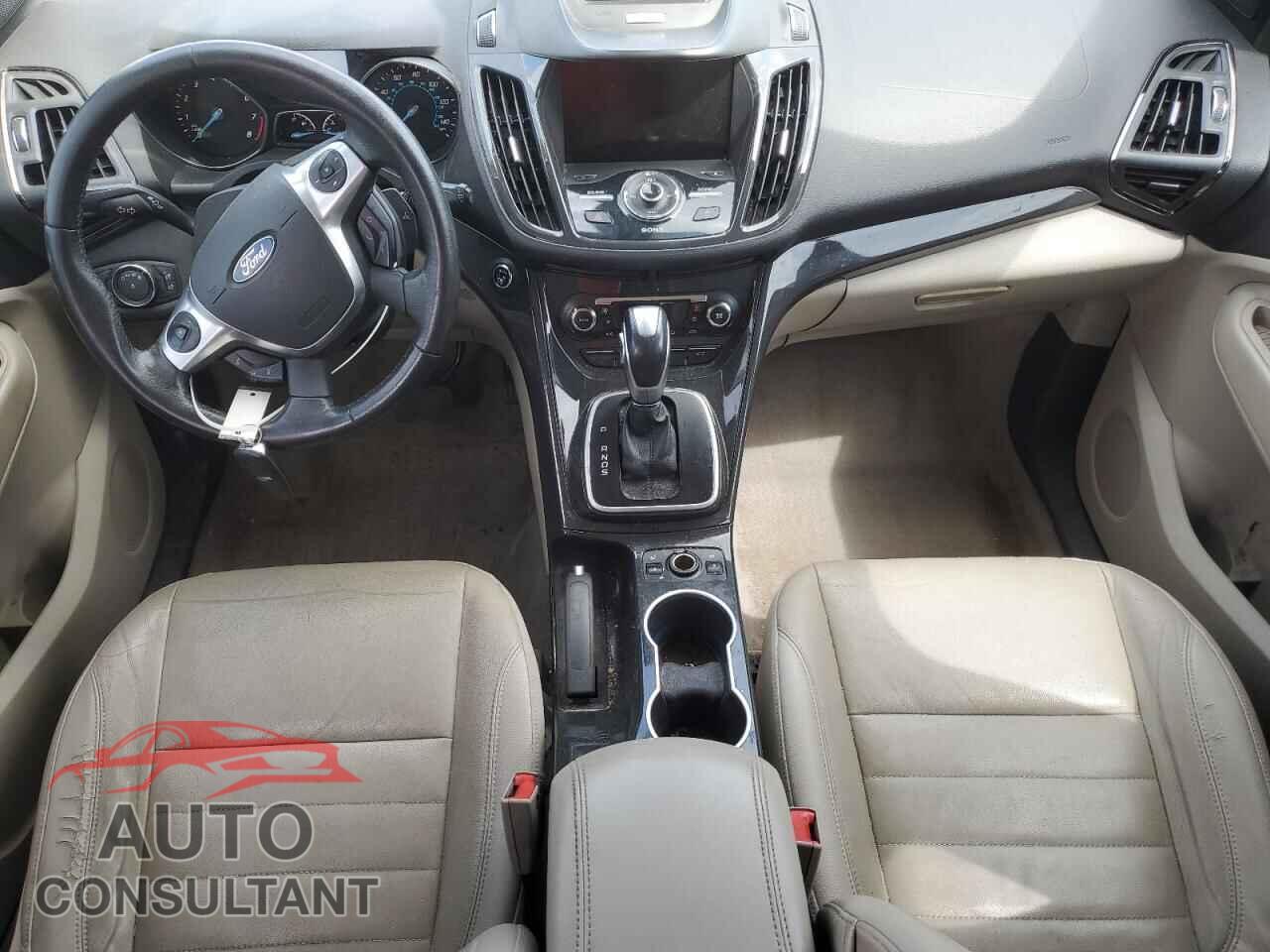 FORD ESCAPE 2014 - 1FMCU0J97EUB42548
