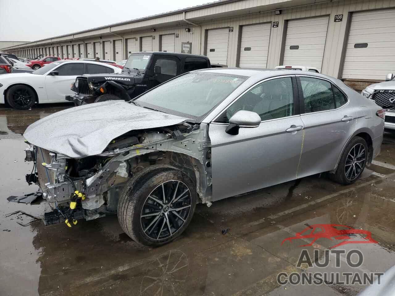 TOYOTA CAMRY 2024 - 4T1G11AK0RU892754
