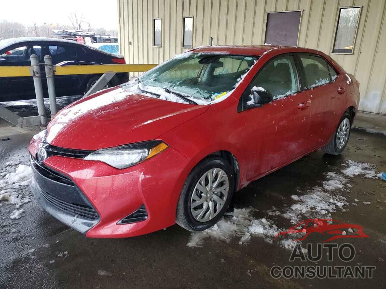 TOYOTA COROLLA 2018 - 5YFBURHE8JP743496