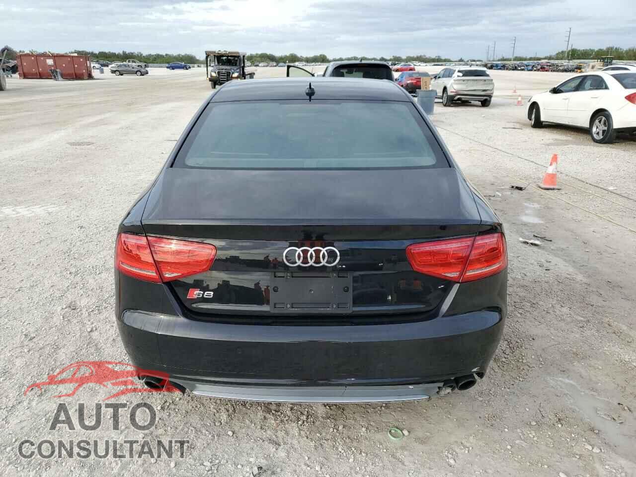 AUDI S8 2013 - WAUD2AFD6DN033246