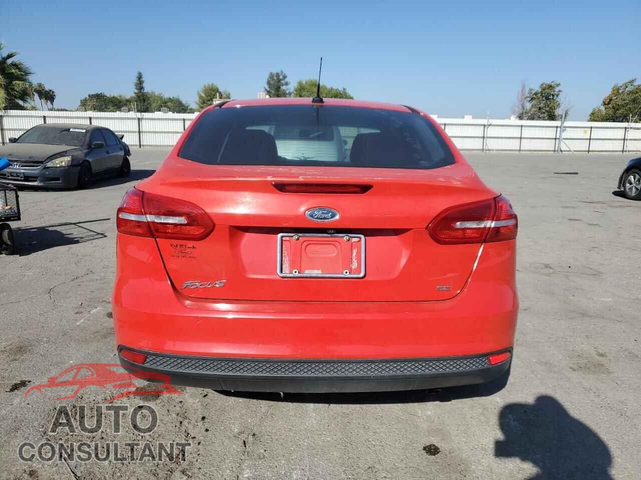 FORD FOCUS 2015 - 1FADP3F24FL242682