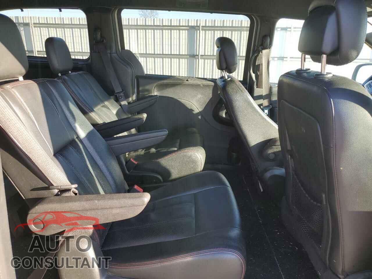 DODGE CARAVAN 2017 - 2C4RDGEG9HR736978