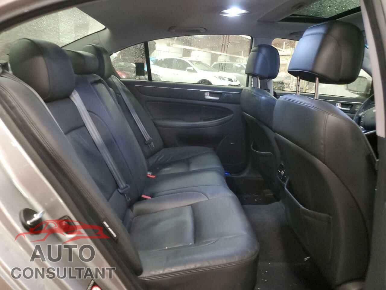 HYUNDAI GENESIS 2012 - KMHGC4DF5CU181228