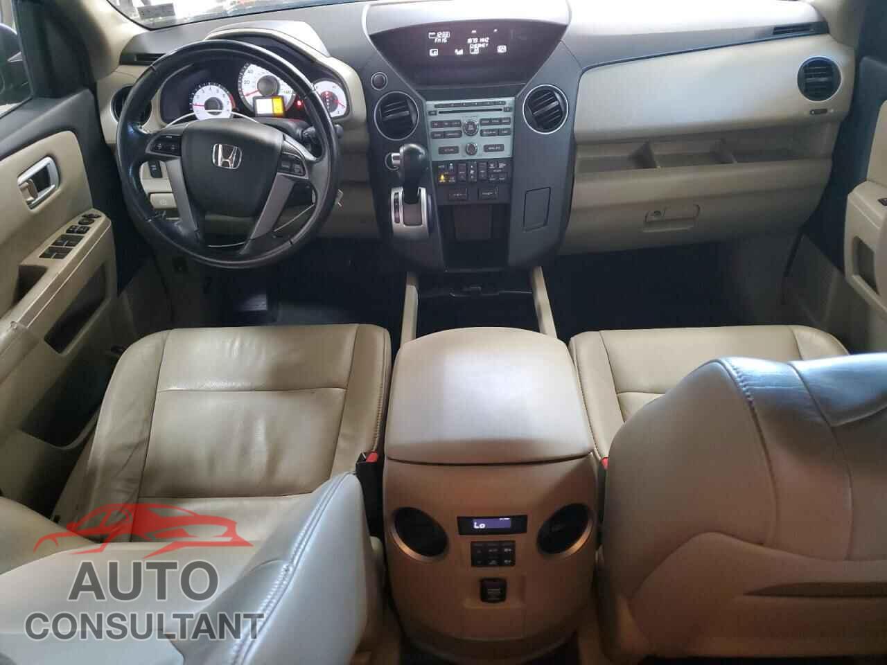 HONDA PILOT 2011 - 5FNYF4H56BB085004