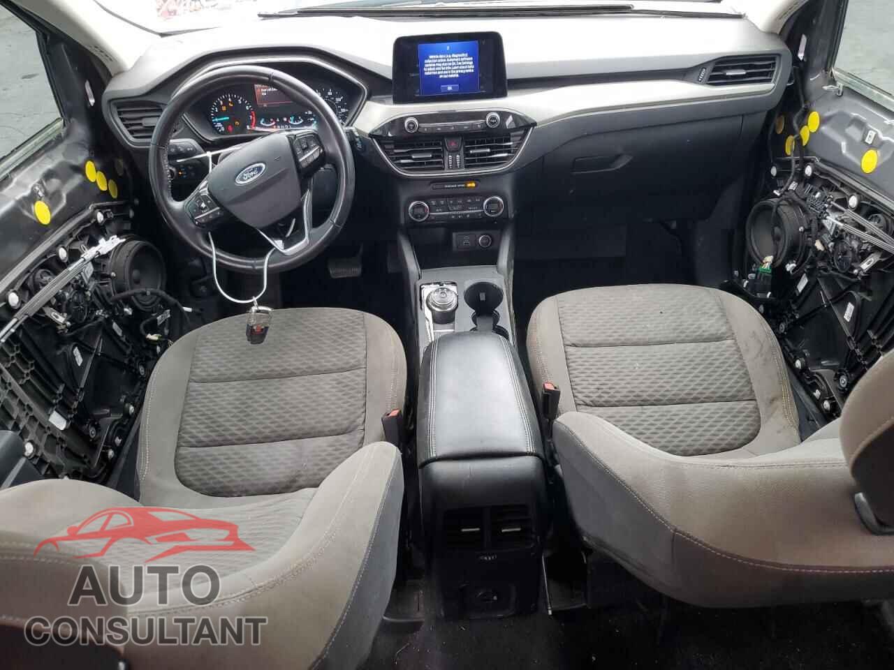 FORD ESCAPE 2021 - 1FMCU0G64MUB33754