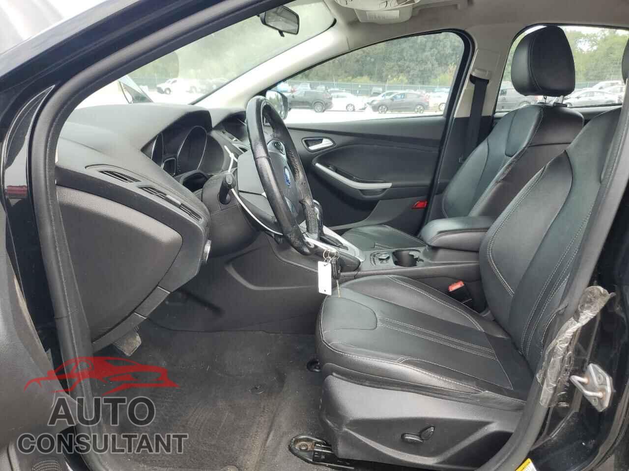 FORD FOCUS 2014 - 1FADP3K20EL206640