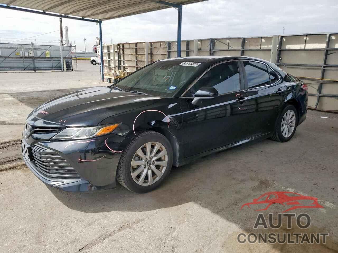 TOYOTA CAMRY 2018 - 4T1B11HK2JU120602