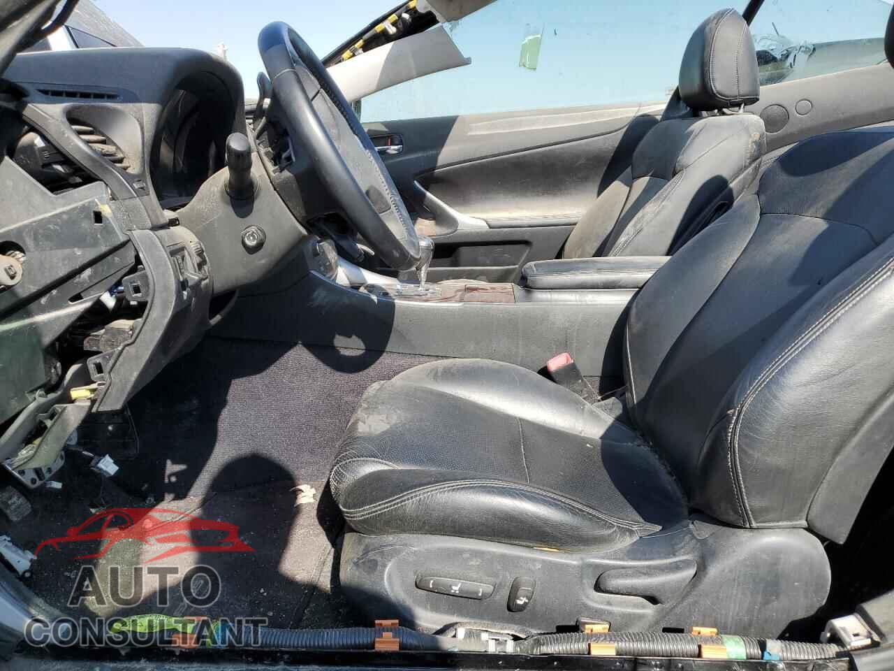 LEXUS IS 2010 - JTHFF2C2XA2501290