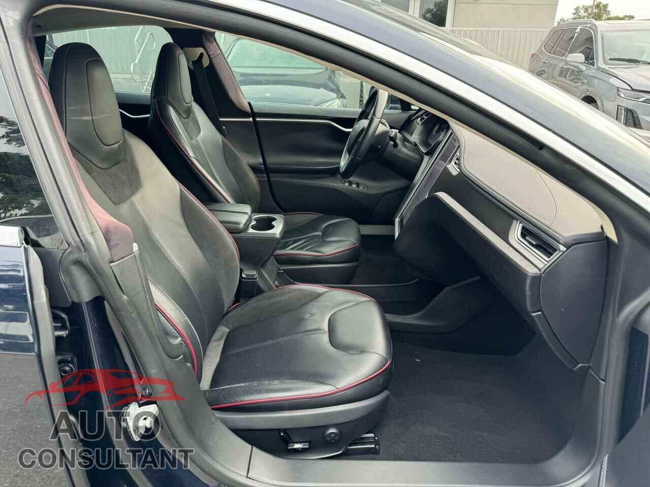 TESLA MODEL S 2014 - 5YJSA1H13EFP40997