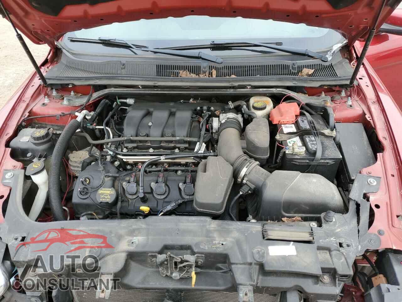 FORD TAURUS 2013 - 1FAHP2E85DG211738