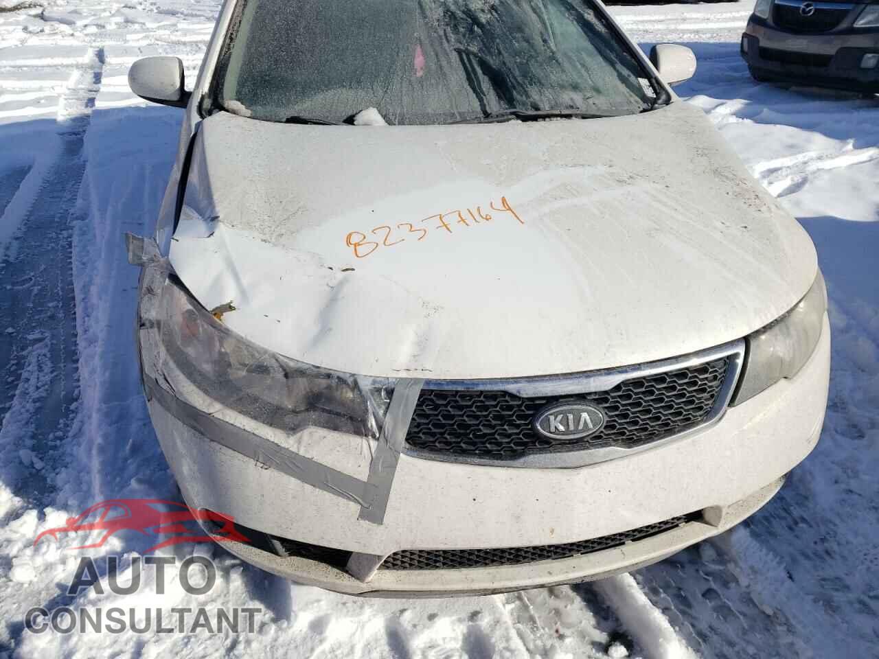 KIA FORTE 2013 - KNAFT4A26D5690593