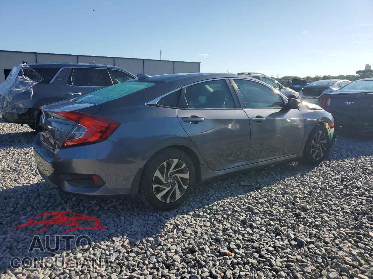 HONDA CIVIC 2017 - 19XFC2F74HE003505